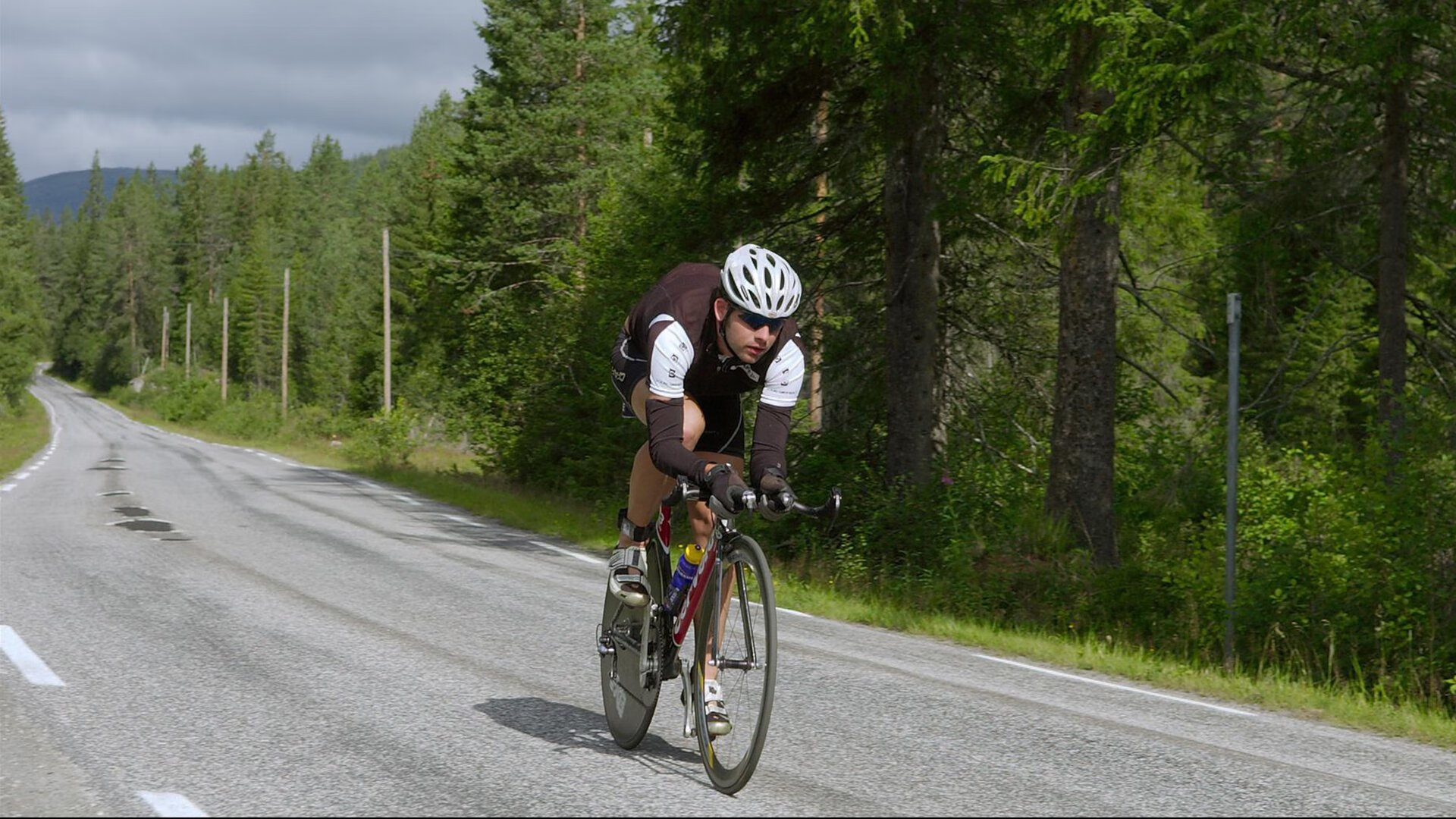 九游体育在线直播-《Valorant欧洲杯，Fnatic队伍三战三捷夺冠》，欧洲杯f组第三轮